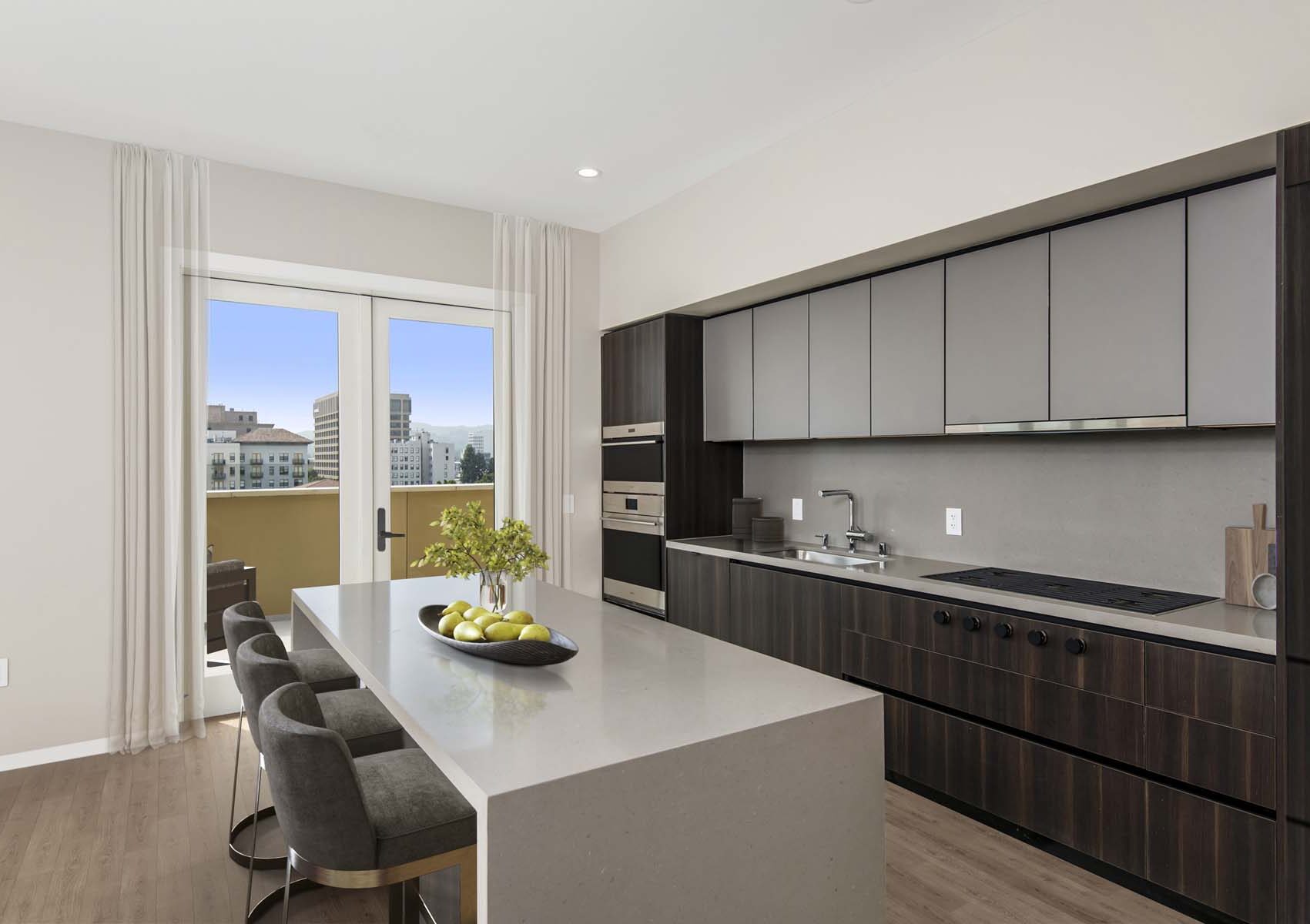 DOMAINE 39 Penthouse Kitchen